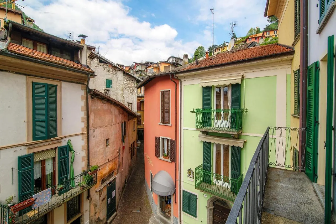 Vicolo Dei Pescatori - by MyHomeInComo Argegno 0*,  Italia